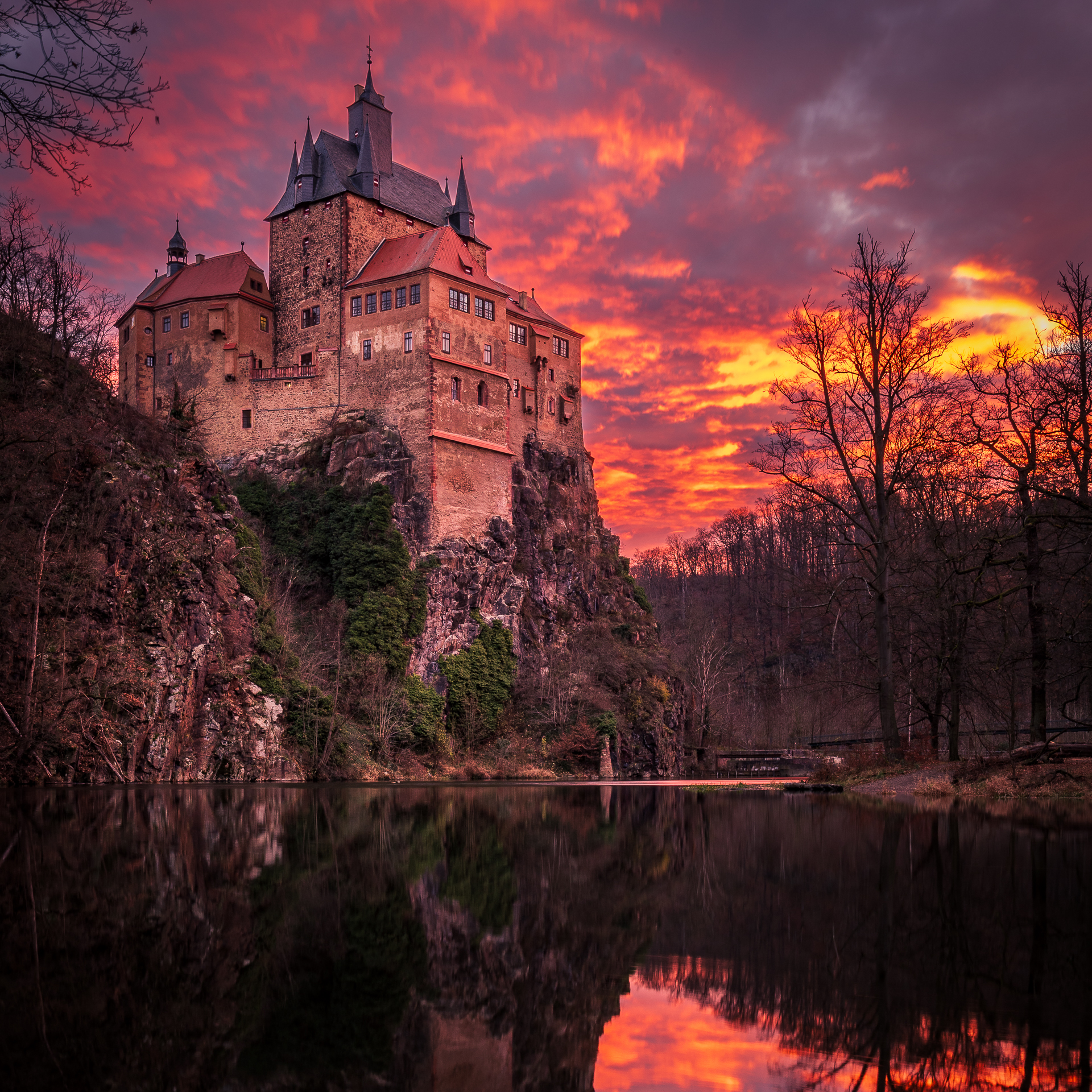 Sonnenaufgang an der Burg Kriebstein